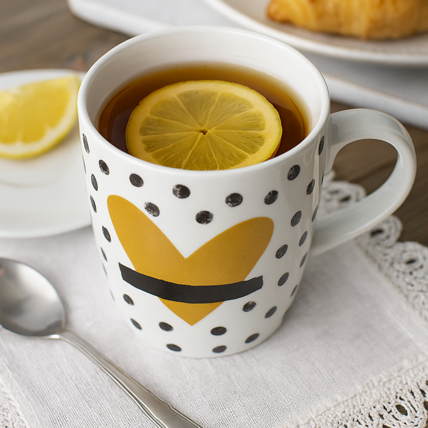 Caneca para Chá e Café Coração De Porcelana - 230ml