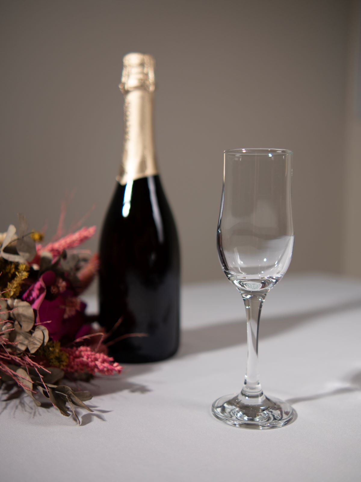 TAÇA PARA CHAMPANHE VIKA DE VIDRO PASABAHCE - 200ML