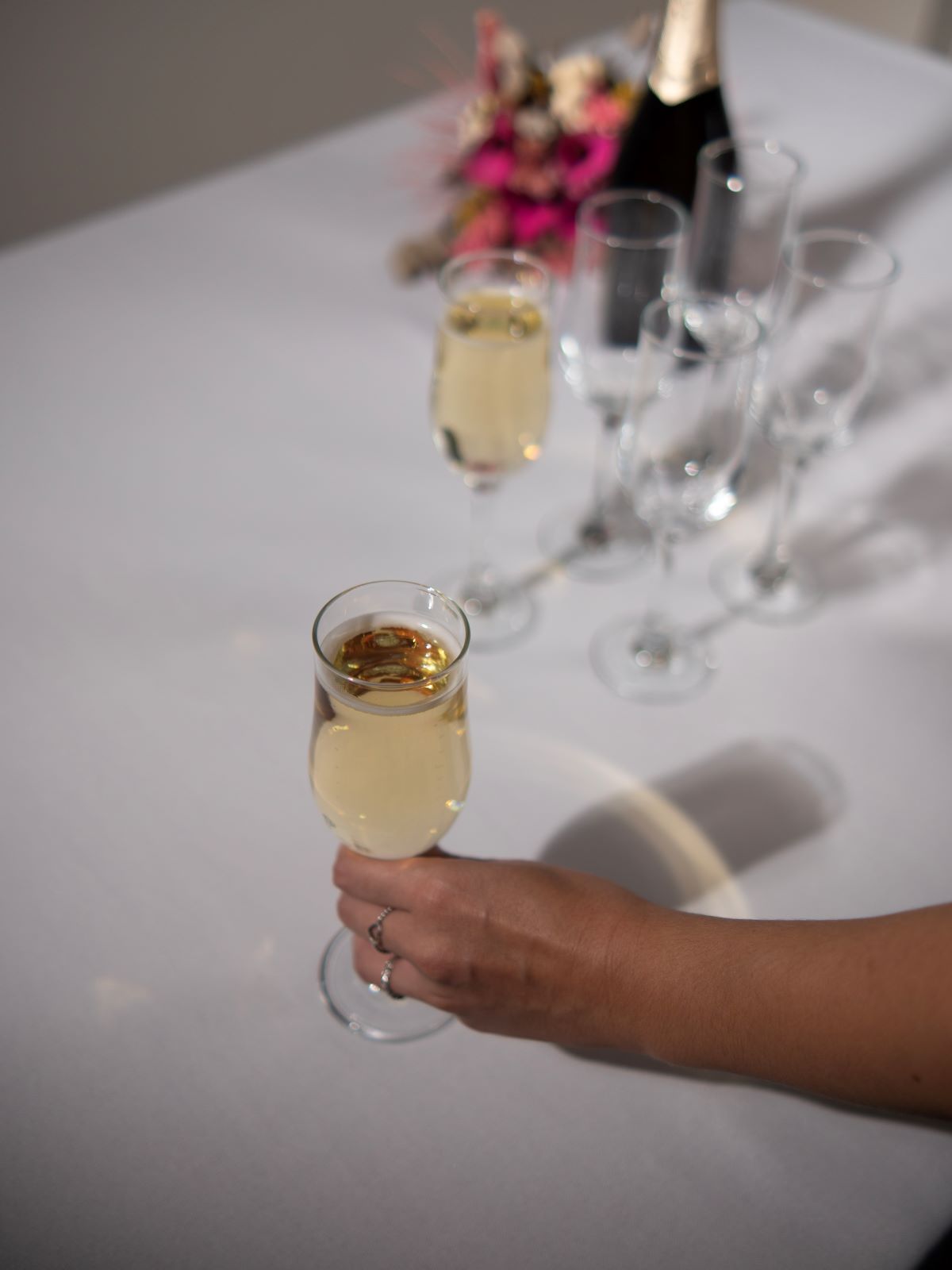 TAÇA PARA CHAMPANHE VIKA DE VIDRO PASABAHCE - 200ML