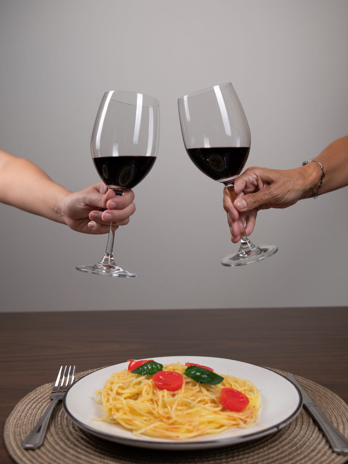 Taça de Vidro Para Vinho - 525ML