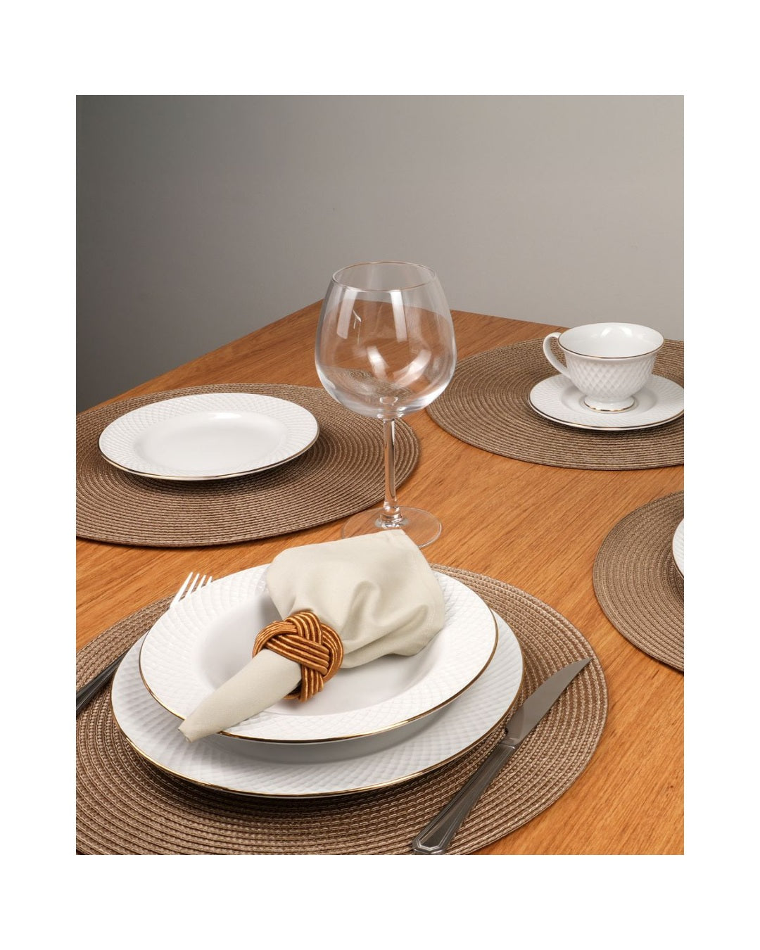 JOGO DE JANTAR JOAQUINA PORCELANA DOURADO 20PÇS