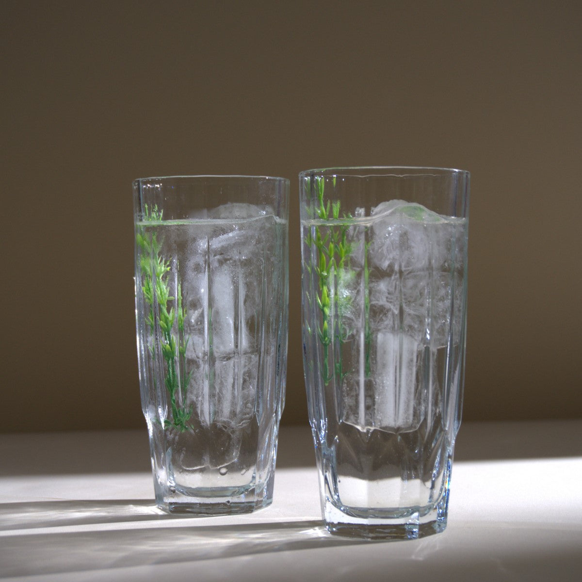 KIT JARRA E COPO DE VIDRO LONG DRINK DIAMOND - 5 PÇS